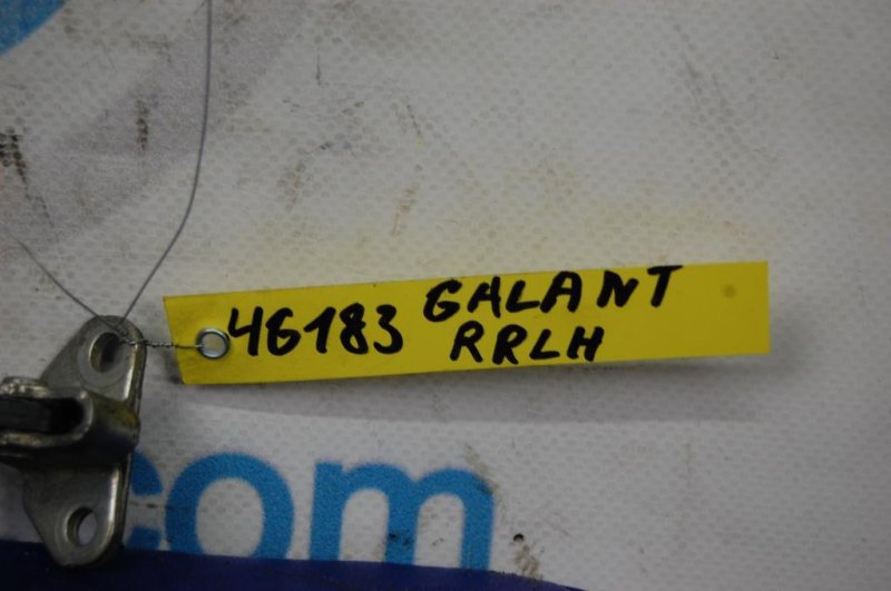 Ограничитель двери задний левый GALANT 03-12