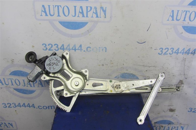 Стеклоподъемник передний левый LEXUS GS350 GS300 05-11 69802-30260 Б/У