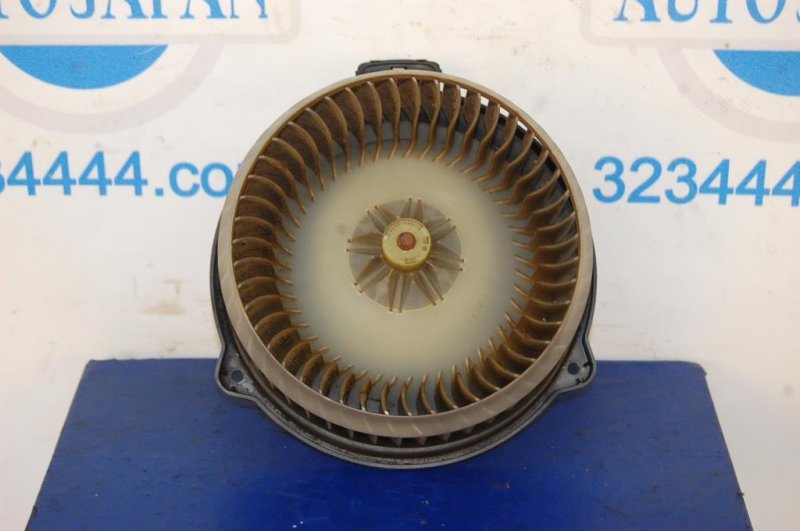 Моторчик печки MITSUBISHI GALANT 03-12