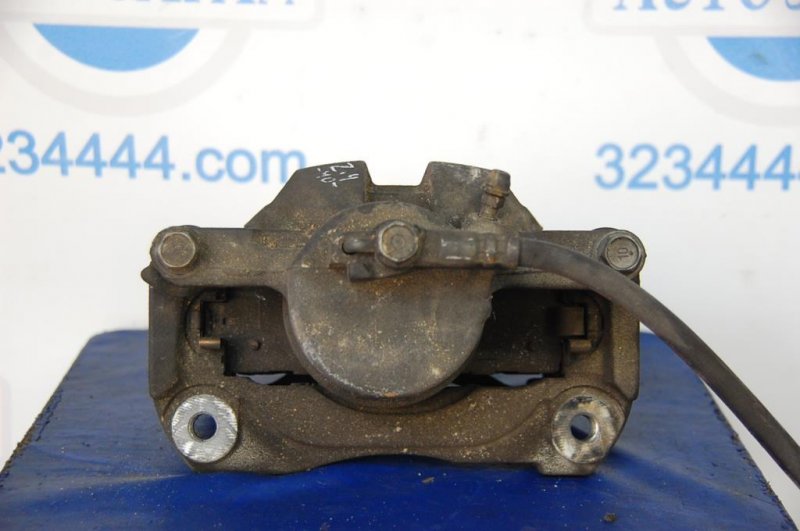 Суппорт тормозной передний правый CAMRY 40 06-11 Суппорт тормозной передний правый CAMRY 40 06-11