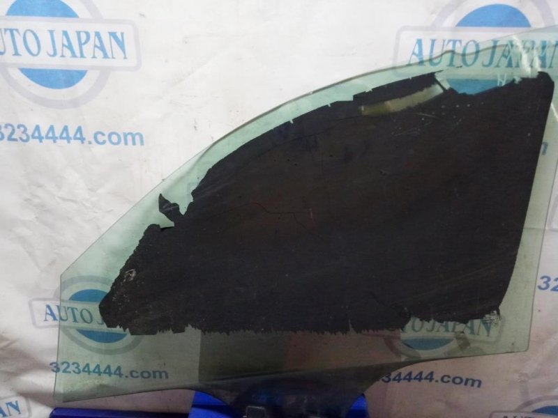 Стекло двери переднее правое MDX (YD2) 06-13 YD2