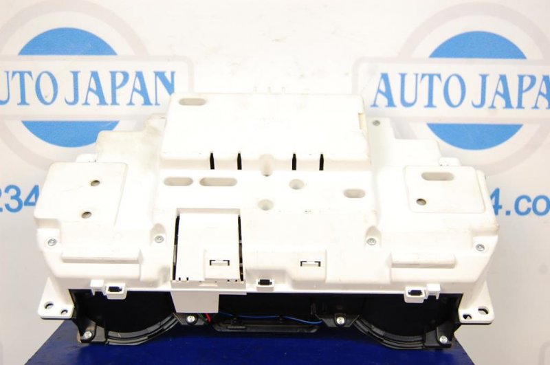 Панель приборов LEXUS GS350 GS300 05-11