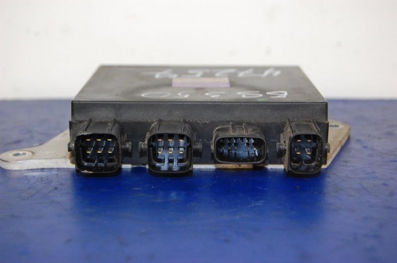 Блок управления форсунками GS350 GS300 05-11