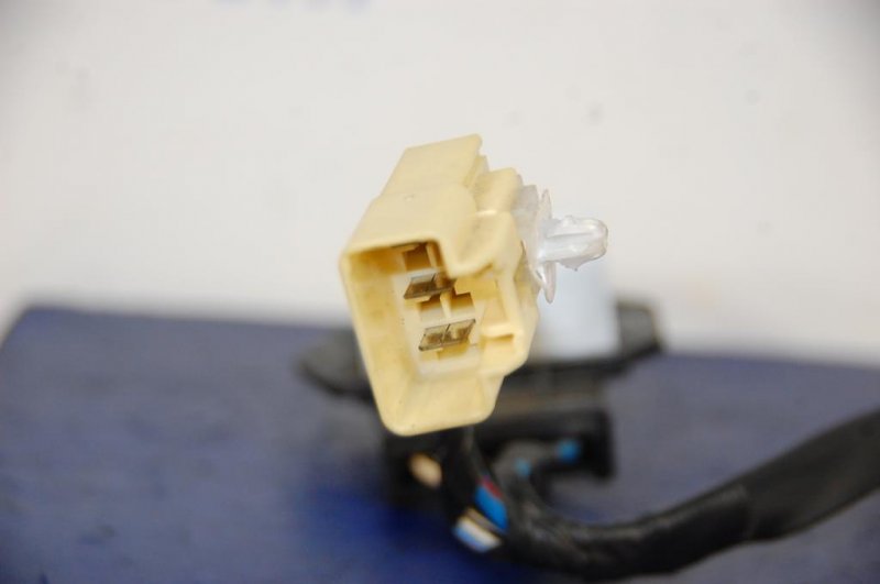 Резистор печки LEXUS ES300 ES330 01-06