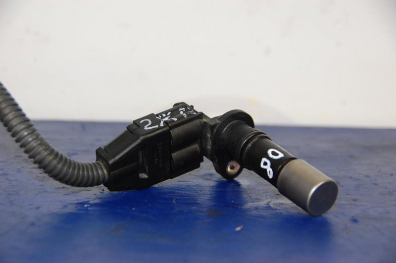 Датчик положения коленвала TOYOTA CAMRY 40 06-11 90919-A5003 Б/У