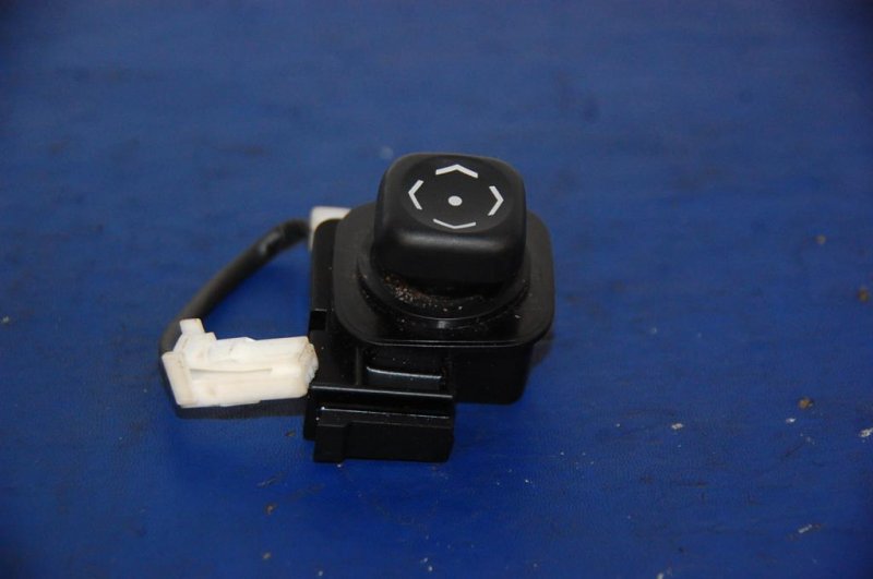 Запчасть кнопка регулировки рулевой колонки LEXUS ES350 06-12 89235-48010 Б/У Кнопка регулировки рулевой колонки LEXUS ES350 06-12 89235-48010 Б/У