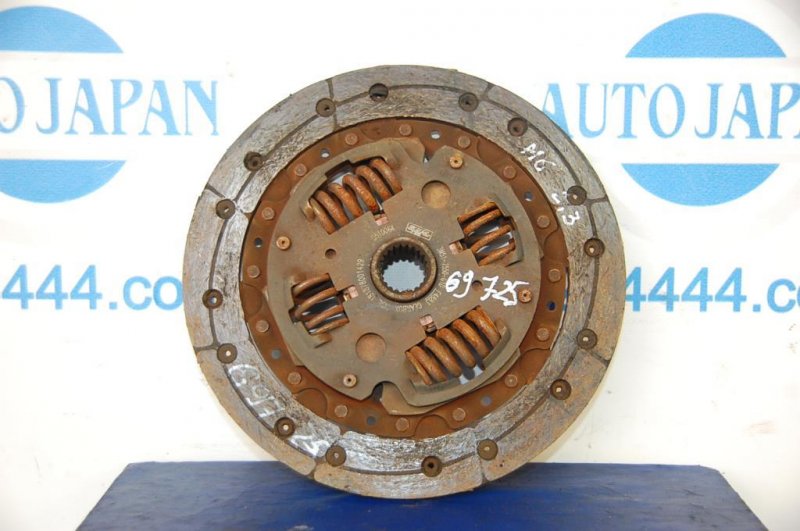 Запчасть диск сцепления MAZDA 6 GG 02-07 Б/У Диск сцепления MAZDA 6 GG 02-07 Б/У