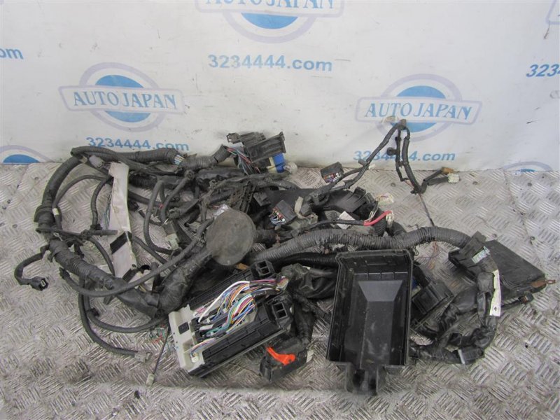 Запчасть проводка подкапотная INFINITI FX/QX70 S51 08-17 Б/У Проводка подкапотная INFINITI FX/QX70 S51 08-17 Б/У
