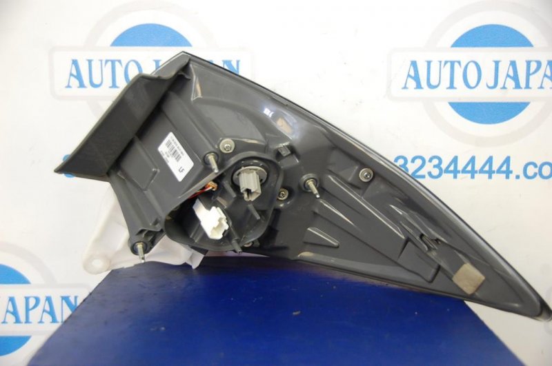 Фонарь наружный задний левый COROLLA E16 13- Фонарь наружный задний левый COROLLA E16 13-