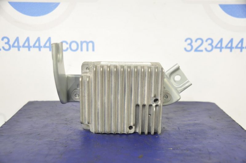 Блок электронный ACCORD COUPE 07-12