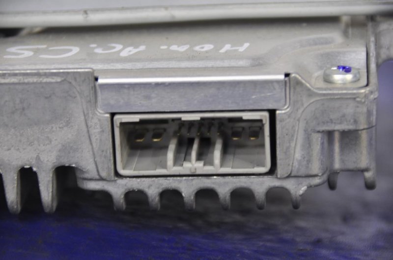 Блок электронный ACCORD COUPE 07-12