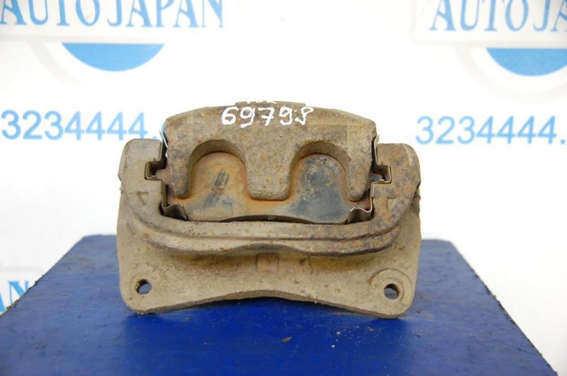 Суппорт тормозной передний правый FORESTER SG 02-07