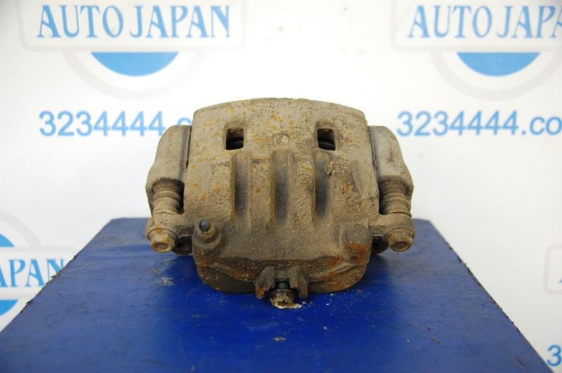 Суппорт тормозной передний правый SUBARU FORESTER SG 02-07 26292SA000 Б/У