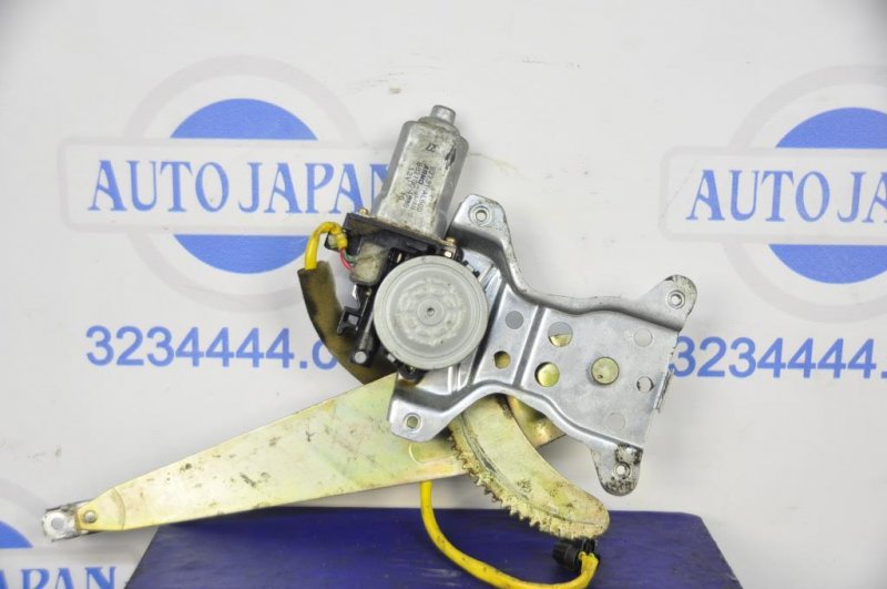 Стеклоподъемник задний левый FX S50 03-08