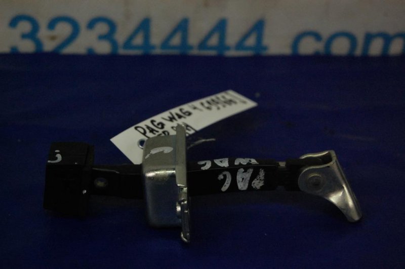 Запчасть ограничитель двери передний правый MITSUBISHI PAJERO 06-21 Б/У Ограничитель двери передний правый MITSUBISHI PAJERO 06-21 Б/У