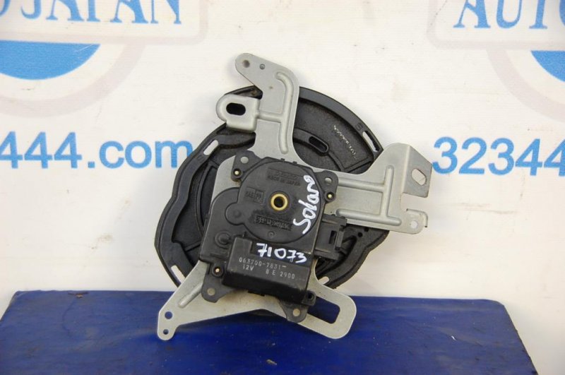 Запчасть моторчик заслонки печки TOYOTA SOLARA 03-09 87106-06140 Б/У Моторчик заслонки печки TOYOTA SOLARA 03-09 87106-06140 Б/У