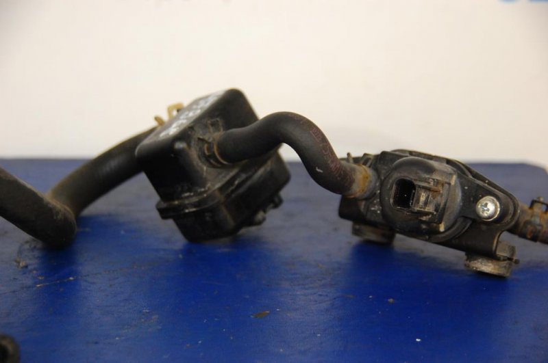 Клапан вентиляции топливного бака MDX (YD2) 06-13