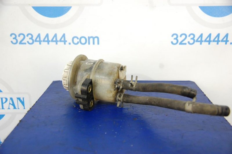 Бачок ГУР OUTLANDER XL 05-13