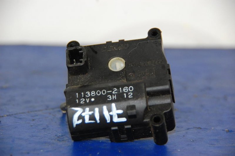 Моторчик заслонки печки MITSUBISHI PAJERO 99-06 113800-2160 Б/У