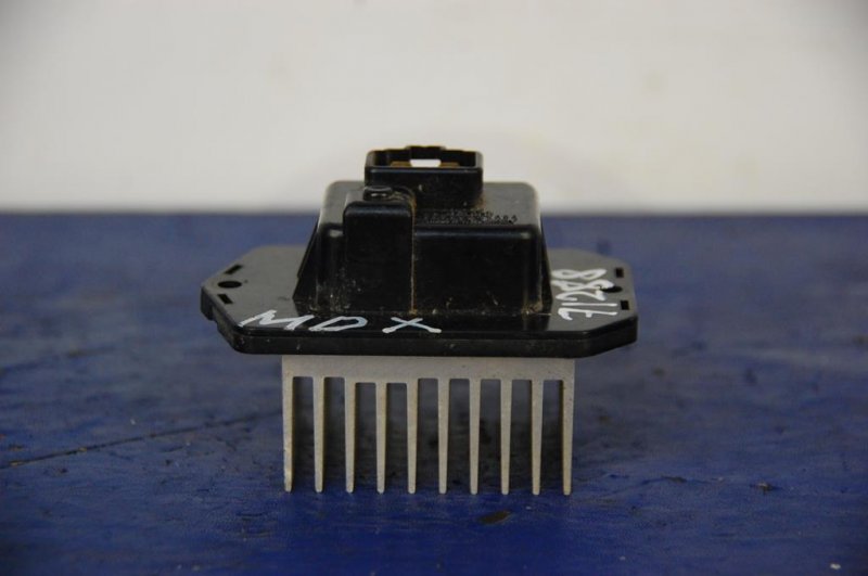 Запчасть резистор печки ACURA MDX (YD2) 06-13 YD2 79330-SDG-W51 Б/У Резистор печки ACURA MDX (YD2) 06-13 YD2 79330-SDG-W51 Б/У