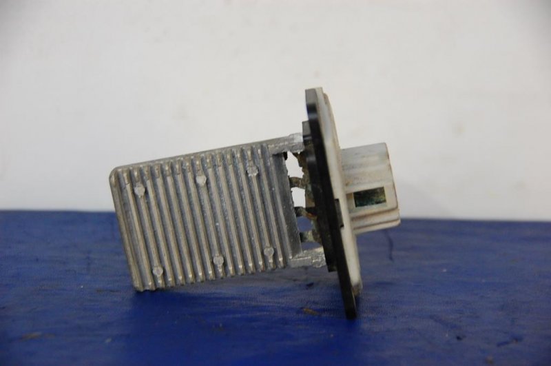 Резистор печки HYUNDAI ELANTRA HD 06-11