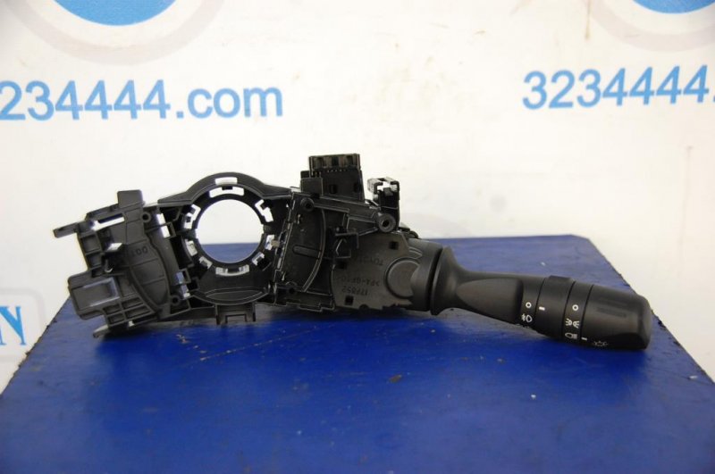 Подрулевой переключатель левый COROLLA E16 13-