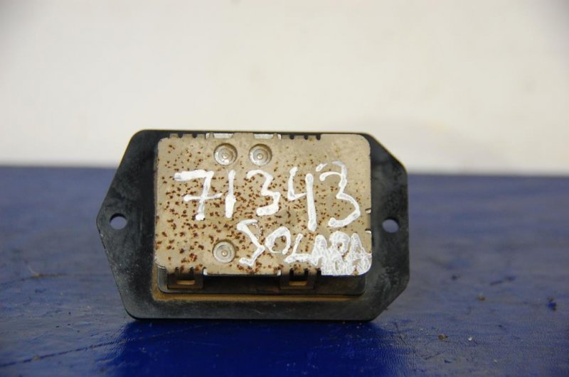 Резистор печки TOYOTA SOLARA 03-09 87138-41020 Б/У