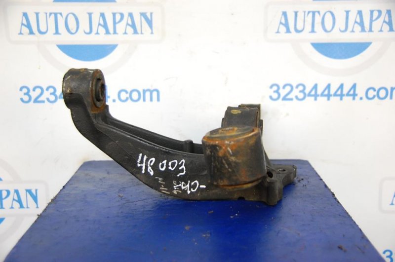 Цапфа задняя левая CAMRY 40 06-11 Цапфа задняя левая CAMRY 40 06-11