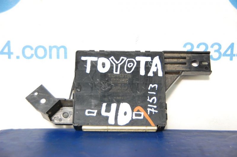 Запчасть блок электронный TOYOTA CAMRY 40 06-11 88650-06110 Б/У Блок электронный TOYOTA CAMRY 40 06-11 88650-06110 Б/У