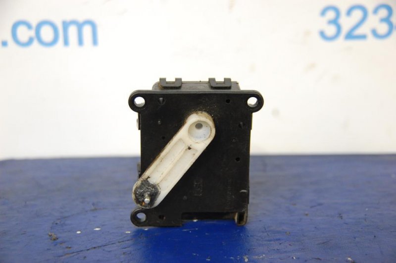 Моторчик заслонки печки RIO UB 2011-2017