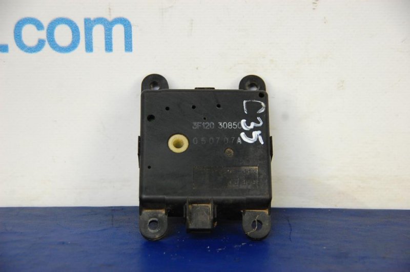 Моторчик заслонки печки NISSAN TEANA J32 08-14 27732-8J100 Б/У