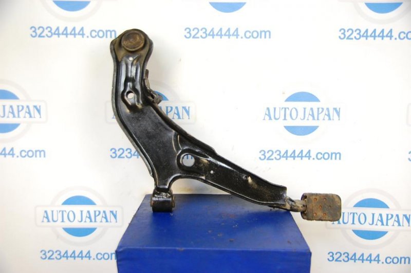 Запчасть рычаг передней подвески нижний передний левый NISSAN MAXIMA A32 94-99 Б/У Рычаг передней подвески нижний передний левый NISSAN MAXIMA A32 94-99 Б/У