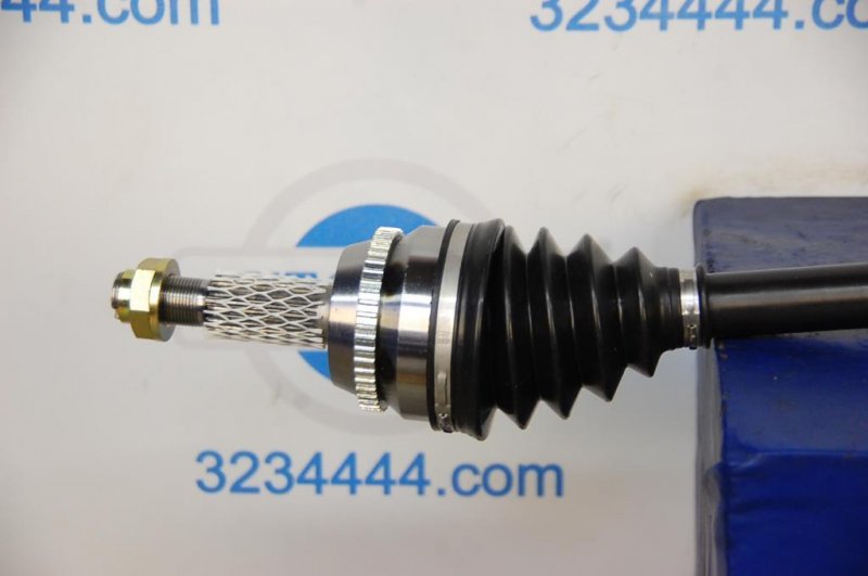 Привод передний правый HIGHLANDER 07-13 Привод передний правый HIGHLANDER 07-13