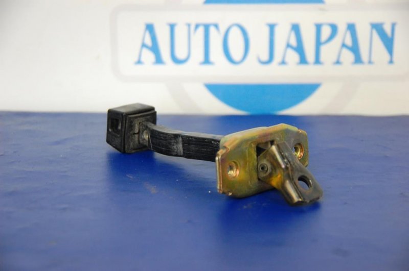 Ограничитель двери передний левый OUTLANDER XL 05-13