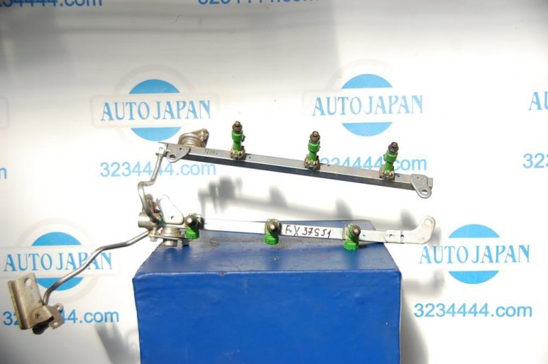 Форсунка топливная INFINITI FX/QX70 S51 08-17 Б/У