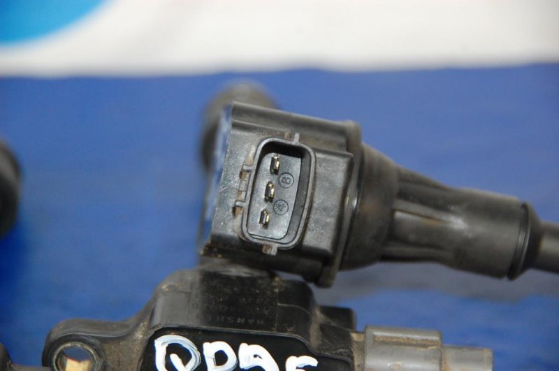 Катушка зажигания NISSAN X-TRAIL T30 01-07 Катушка зажигания NISSAN X-TRAIL T30 01-07