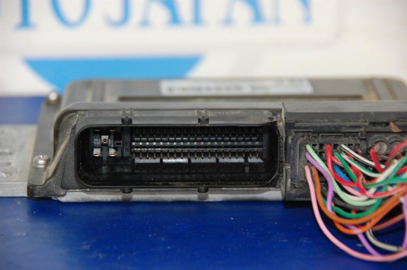 Блок управления двигателем X-TRAIL T30 01-07