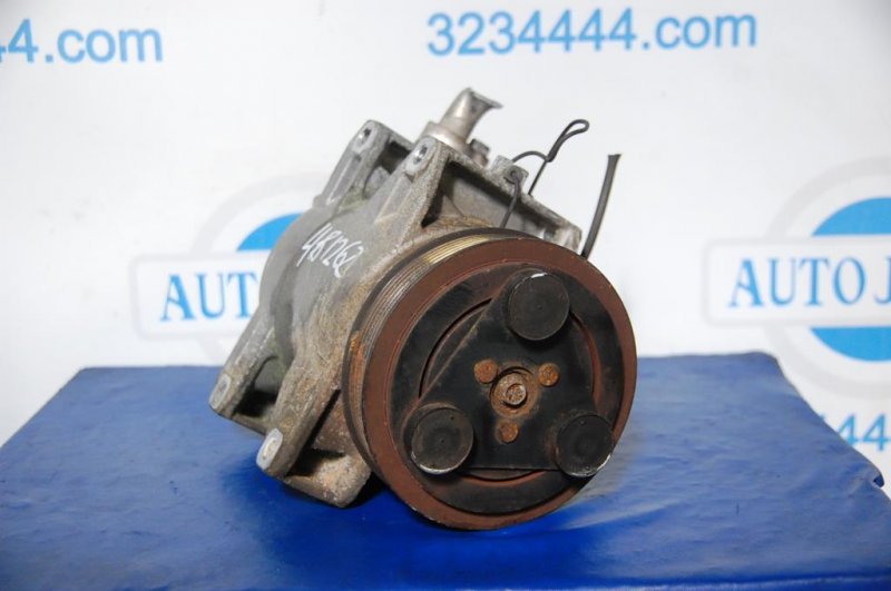 Компрессор кондиционера X-TRAIL T30 01-07