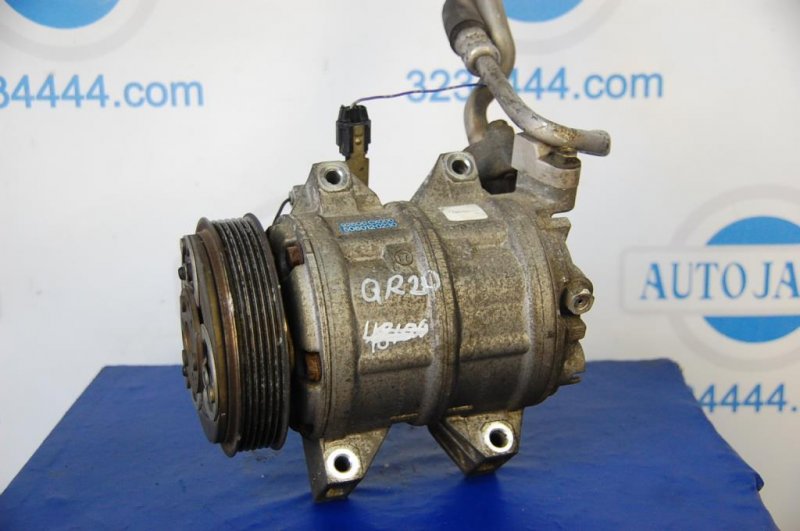 Компрессор кондиционера NISSAN PRIMERA P-12 01-07 92600-CX000 Б/У