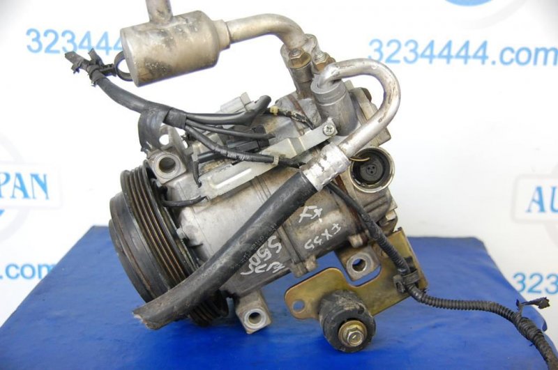 Компрессор кондиционера INFINITI FX S50 03-08 92600-AC00B Б/У