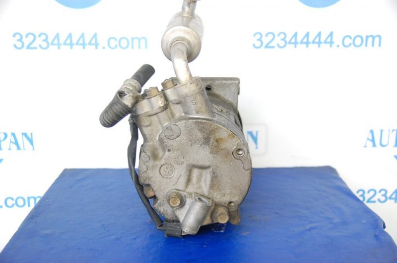 Компрессор кондиционера INFINITI G35 03-07 Компрессор кондиционера INFINITI G35 03-07
