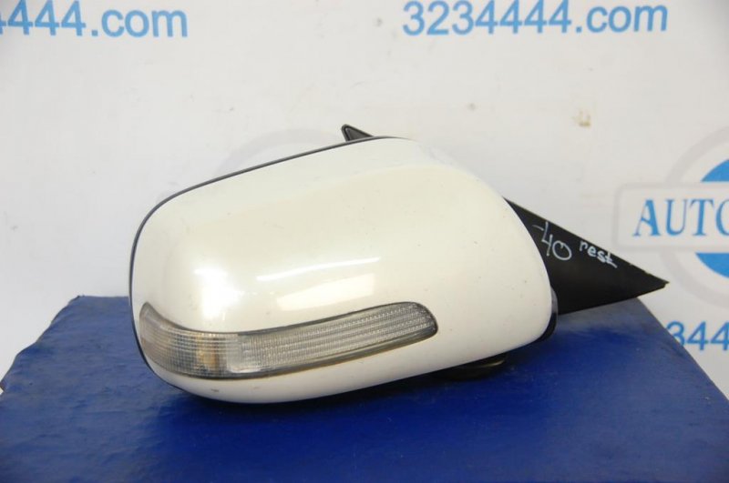 Зеркало правое CAMRY 40 06-11