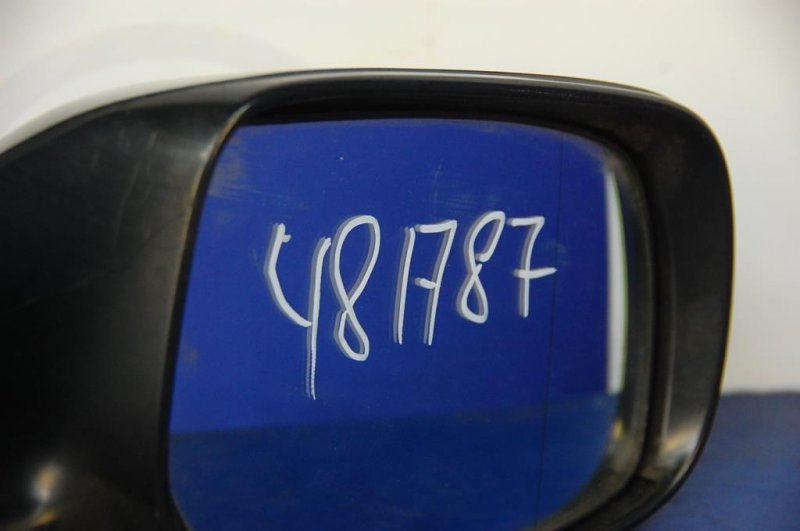 Зеркало правое CAMRY 40 06-11