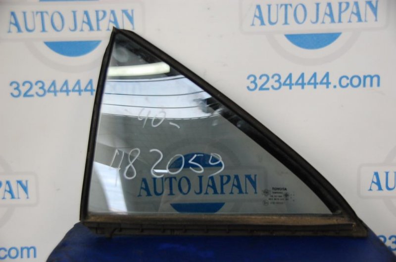 Запчасть стекло двери глухое заднее левое TOYOTA CAMRY 40 06-11 68124-33060 Б/У Стекло двери глухое заднее левое TOYOTA CAMRY 40 06-11 68124-33060 Б/У