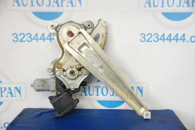 Стеклоподъемник задний правый TOYOTA CAMRY 40 06-11 69803-33050 Б/У