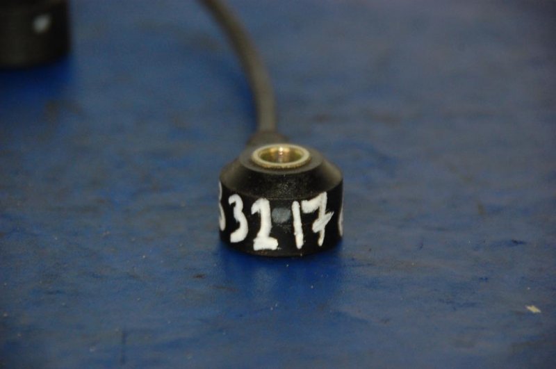 Датчик детонации MAZDA CX-9 06-16 Датчик детонации MAZDA CX-9 06-16