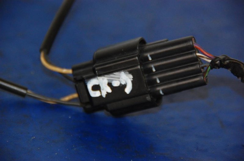 Датчик детонации CX-9 06-16 Датчик детонации CX-9 06-16