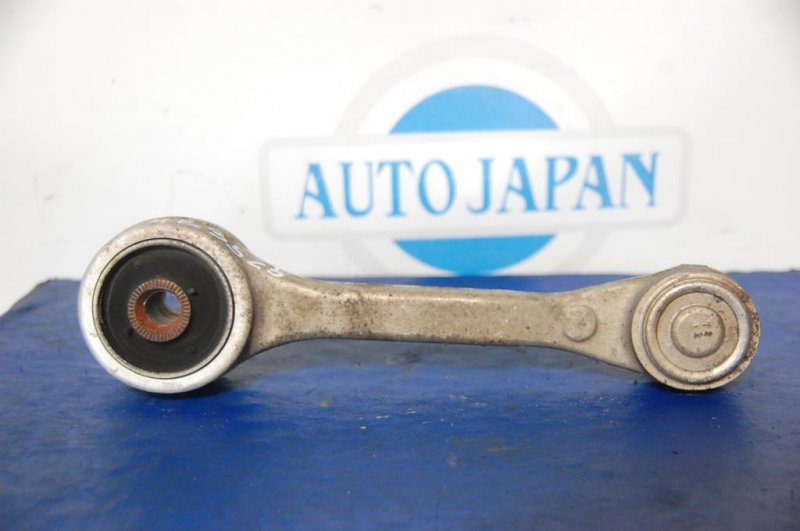 Рычаг задней подвески поперечный верхний задний правый LEXUS LS460 06-12 48710-50090 Б/У