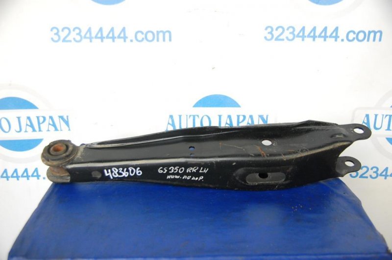 Рычаг задней подвески поперечный нижний задний левый LEXUS GS350 GS300 05-11 48730-30090 Б/У