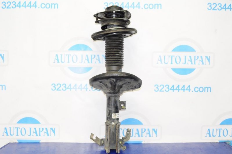 Амортизатор передний левый MITSUBISHI GALANT 03-12 4060A089 Б/У